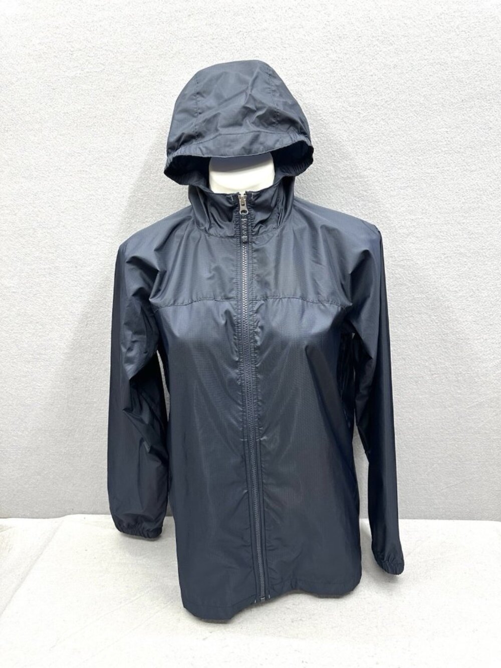 Lands' End Windbreaker Youth Size L 14-16 Rain Jacket Hoodie Full Zip Navy Nylon